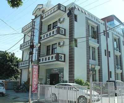 Hotel Galaxy